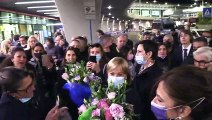 Ultimo volo Alitalia, le lacrime degli equipaggi: 