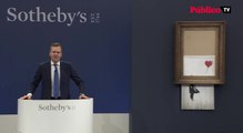Banksy revaloriza una de sus obras al triturarla en plena puja y la vende por 21 millones de euros