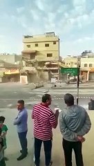 إزالة عمارة آيلة للسقوط في شارع الأردن