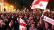 Miles de georgianos claman en Tiflis por la puesta en libertad del expresidente Mijaíl Saakashvili