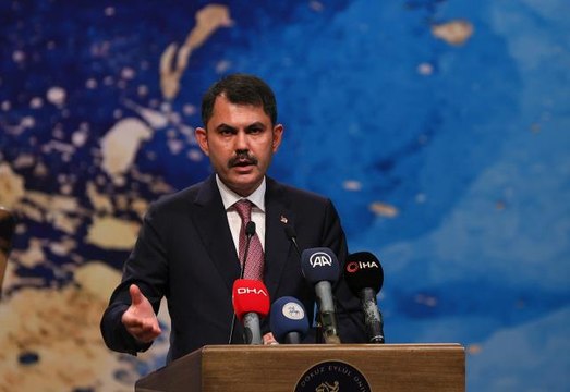 Son dakika... Bakan Kurum, Dokuz Eylül Üniversitesi Akademik Yılı Açılış Töreni'nde konuştu Açıklaması