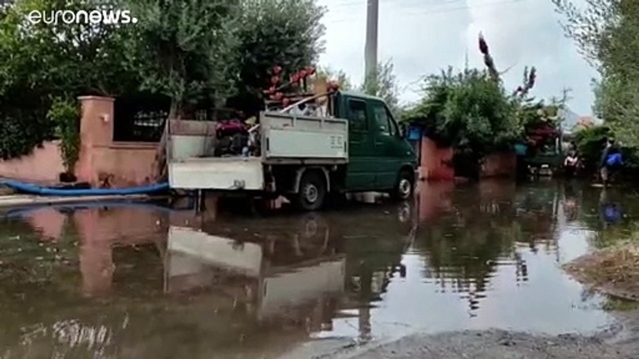 Ελλάδα: Σαρωτική η επέλαση του «Μπάλλου» - Ένας νεκρός και μεγάλες καταστροφές