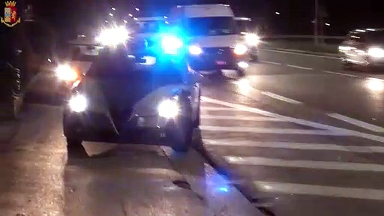 Prostituzione e violenze sessuali, sgominata a Bologna banda che reclutava giovani ragazze albanesi