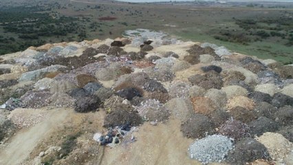 Arnavutköy’de kaçak hafriyat tepecikleri oluştu