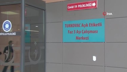 Son dakika haberleri: Hastanenin ilk Turkovac gönüllüsü aşı oldu