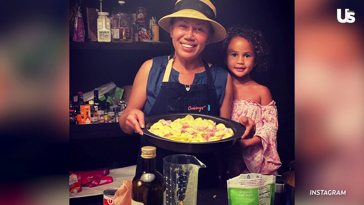 Pepper Teigen Says Chrissy And John Are ‘Really Involved’ Parents Raising ‘Normal’ Kids