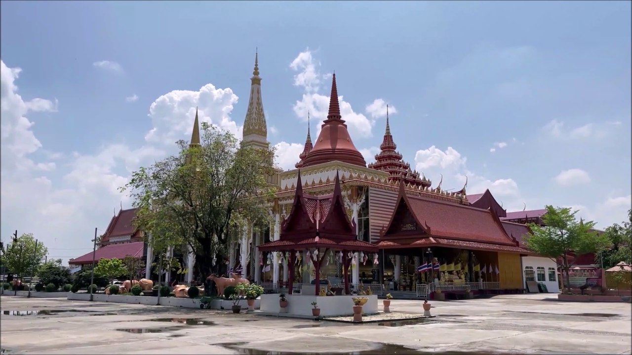 Wat Rat Prakhong Tham temple at Bang Yai district in Thailand