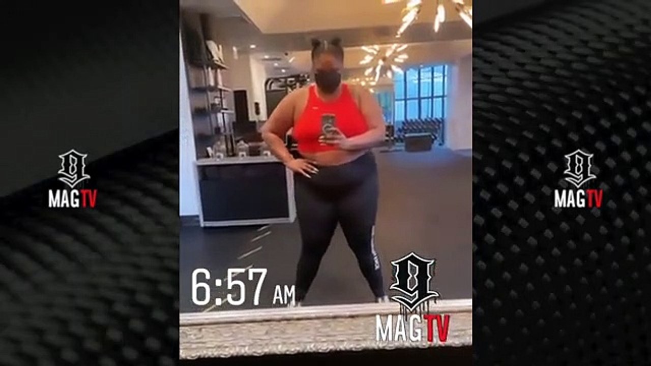 Lizzo Goes Off On Trolls Criticizing Her Dress She Wore To Cardi B's Party!