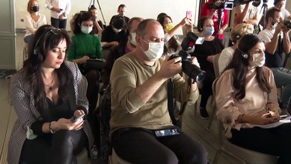 La Casa de Papel dizisinin Berlin'i Pedro Alonso O'choro: Batı medeniyeti, bilinmeyen bir noktaya kellesi uçmuş bir şekilde gidiyor