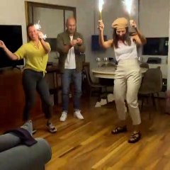 Vídeo. Rita Ferro Rodrigues surpreendida pelos amigos no seu aniversário
