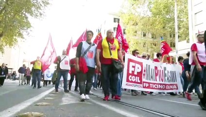 Ιταλία: Μαζική διαδήλωση των συνδικάτων κατά του φασισμού