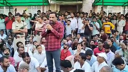 चौथे दिन भी नहीं हो सका पोस्टमार्टम, बेनतीजा रही बातचीत