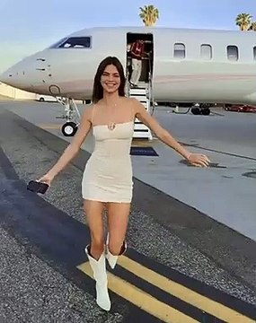 Kendall Jenner - Hollywood Actress - Celebrities - Hollywood - Entertainment