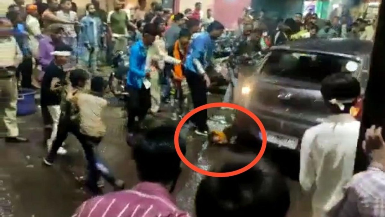 Bhopal: Car rams into crowd during Durga idol immersion