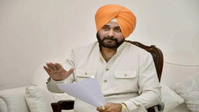 Navjot Singh Sidhu writes to Sonia Gandhi, raises 13 issues