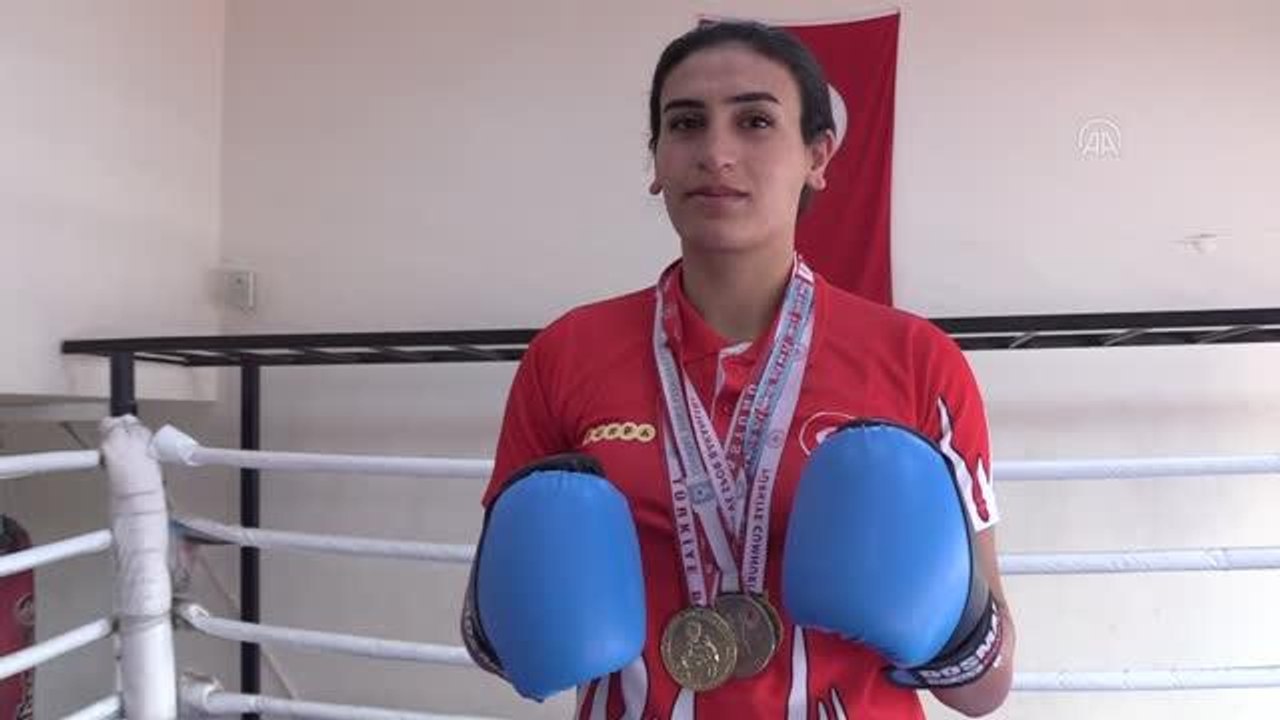 Milli boksör Gülcan gözünü dünya şampiyonluğuna dikti