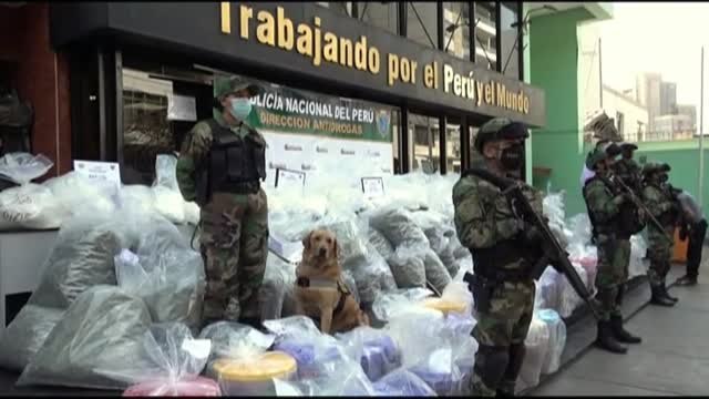 La Policía de Perú confisca un alijo de cinco toneladas de marihuana y cocaína