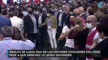 Ábalos se lleva una de las mayores ovaciones del PSOE pese a que Sánchez lo quiso esconder