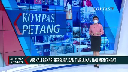 Aliran Air Kali Bekasi Berbusa dan Timbulkan Bau Tak Sedap, Diduga Tercemar Limbah Industri