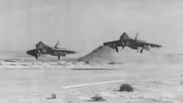 Longewala War: Hunter Fighter Jets defeated Pakistani Tanks