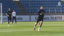 Último entrenamiento del Real Madrid antes de viajar a Kiev