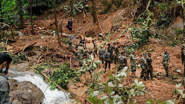 Rains wreck havoc in Kerala, 15 died, many missing