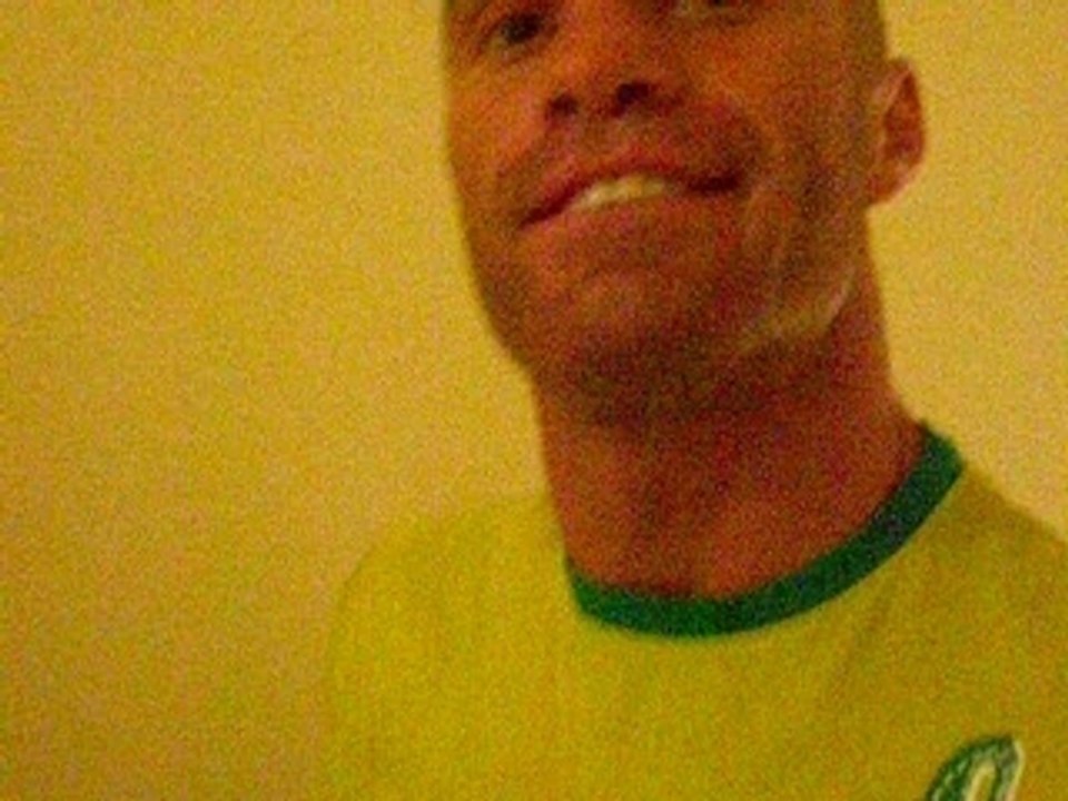 Sofiane Allouache "Retour o vestiaires apres le combat"