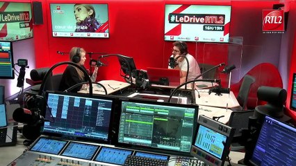 PÉPITE - Coeur de Pirate en live et en interview dans #LeDriveRTL2 (15/10/21)