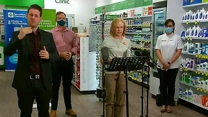 Qld's Deputy Premier hoping the states borders will reopen before Christmas