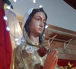 Imagem de Nossa Senhora chora lágrimas e azeite em cidade do interior de Pernambuco