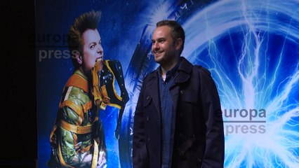 Rostros conocidos disfrutan del estreno de ‘Hangar 52’ en Madrid