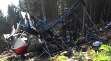 Stresa (VCO) - Tragedia Mottarone, struttura in tubi d'acciaio per rimuovere cabina (18.10.21)