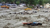 Weather wrecks havoc in North India, Char Dham yatra stopped