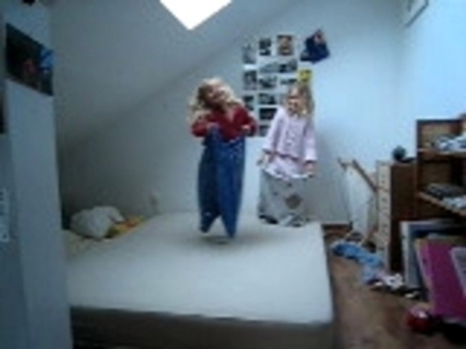 Saut_en_sac_sur_le_lit