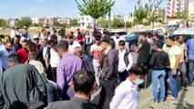 ŞANLIURFA - Hafif ticari aracın çarptığı 2 kadın yaralandı