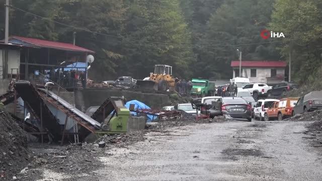 Maden ocağında göçük: Mahsur kalan işçiyi kurtarma çalışması sürüyor