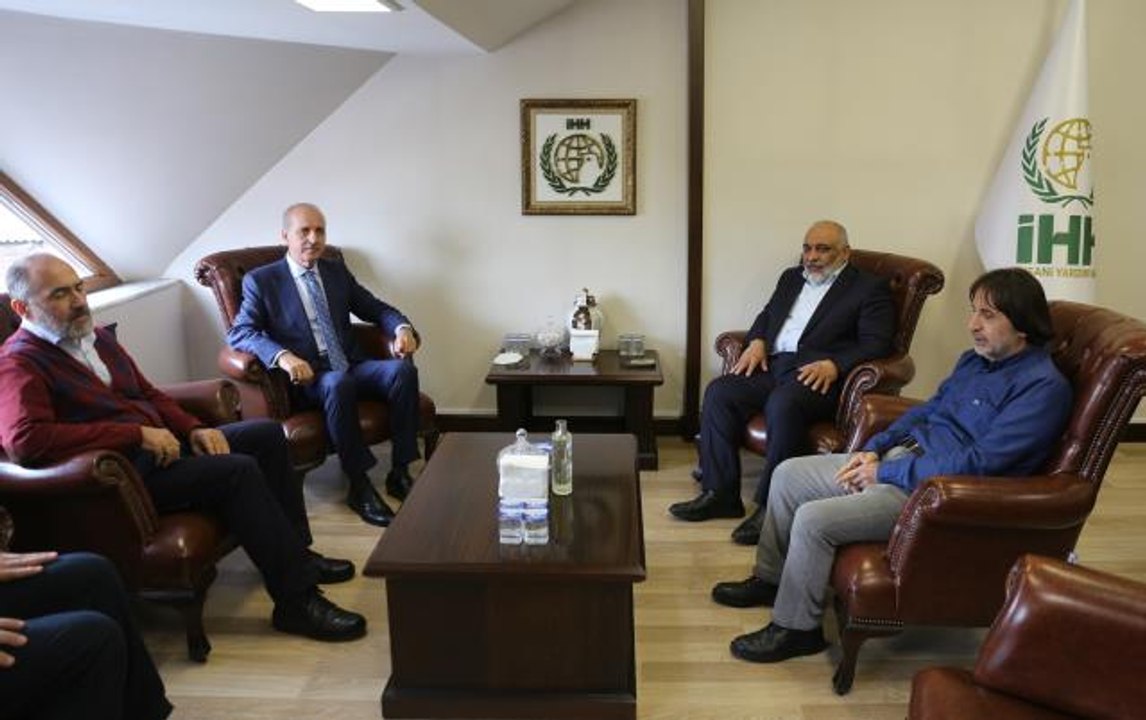AK Parti Genel Başkanvekili Numan Kurtulmuş, İHH Genel Merkezini ziyaret etti