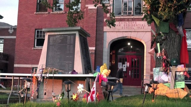Canada, si cercano i resti dei piccoli indigeni scomparsi nelle scuole della vergogna