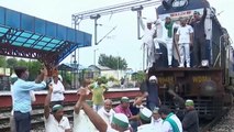 Rail roko protest: Farmers on backfoot after Singhu murder?
