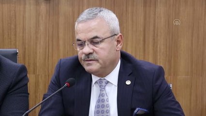 AK Parti milletvekilleri basın toplantısı düzenledi