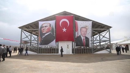 10 dönüm alana kurulan canlı hayvan pazarı açıldı