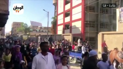 رغم إلغاء الاحتفالات.. أهالي «نقادة» يحتفلون بالمولد النبوي بـ«الجمل والفرس»..