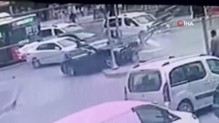 Lüks araçta başlayan alacak verecek kavgası kazayla son buldu