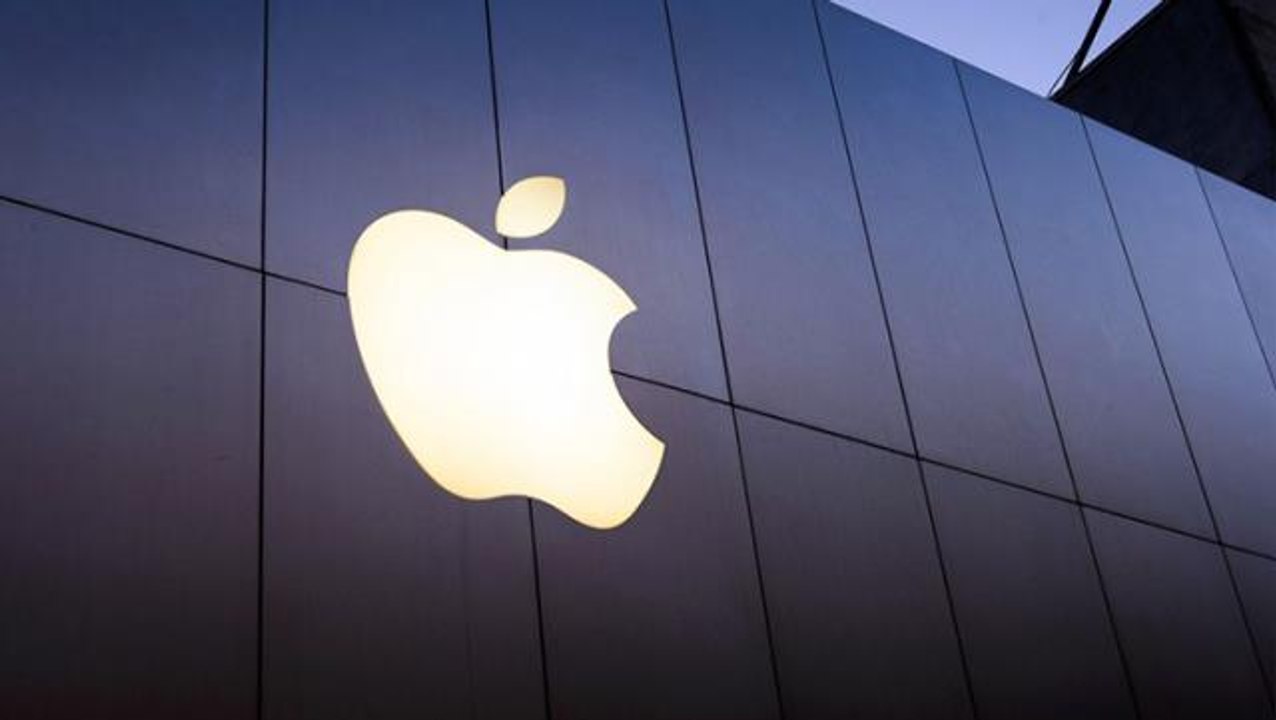 Apple, yeni MacBook Pro ve AirPods'u tanıttı! İşte Türkiye fiyatı ve özellikleri