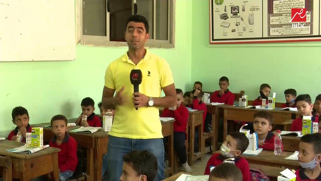 وجبات تغذية متكاملة تحمل صور ورموز مصر.. (الحكاية) يتابع بدء توزيع التغذية المدرسية بالمنوفية