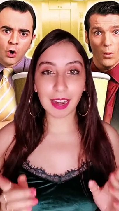 CAMERA CAFE _ LE RETOUR DE LA SERIE CULTE DES ANNEES 2000 AVEC BRUNO SOLO ET YVAN LE BOLLOCH !