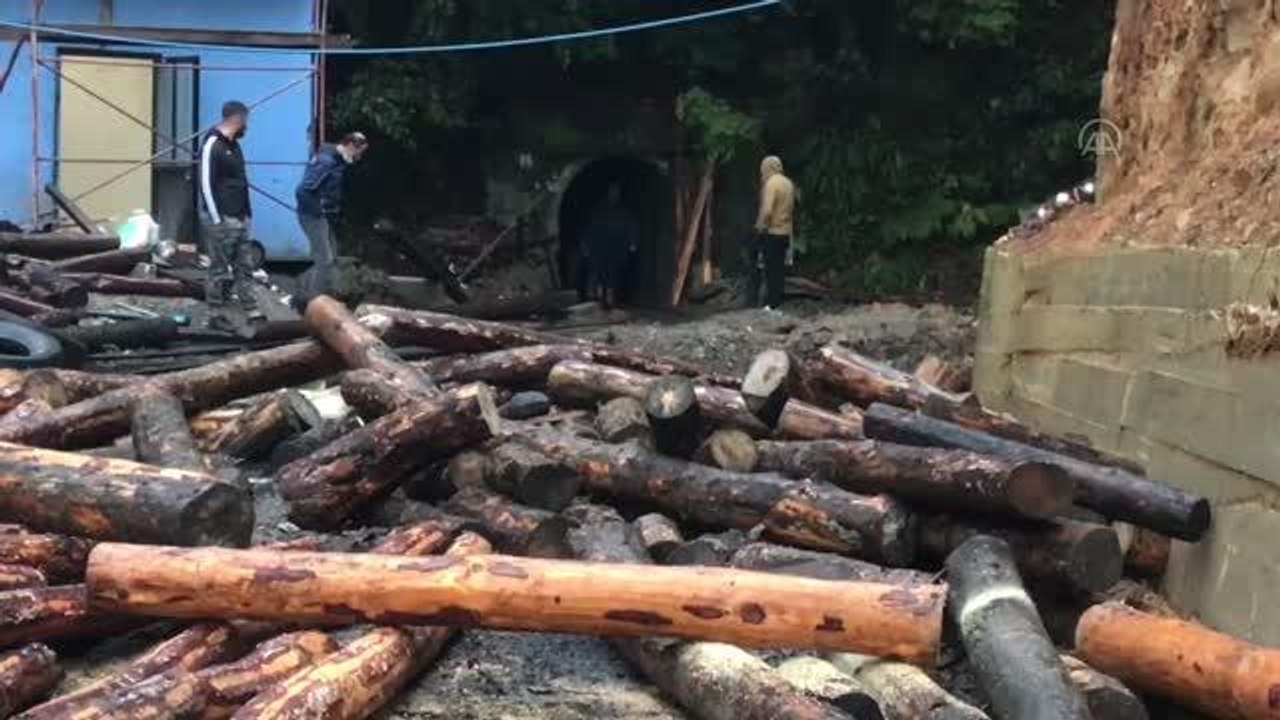 Son dakika! ZONGULDAK  - Ruhsatsız işletilen maden ocağında göçük altında kalan işçinin cenazesine ulaşıldı