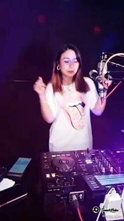 5218133123228727325_play.mp4_logo_ID