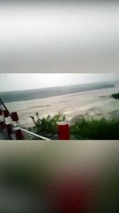 भारी बारिश के चलते अचानक टूटा Haldwani का गोला पुल