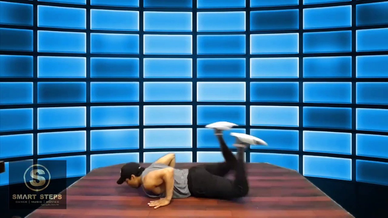 Online Live Virtual Dance Classes in CAIRNS For Beginners Kids & Adults _SMART STEPS RD Balram Ph 7899655110